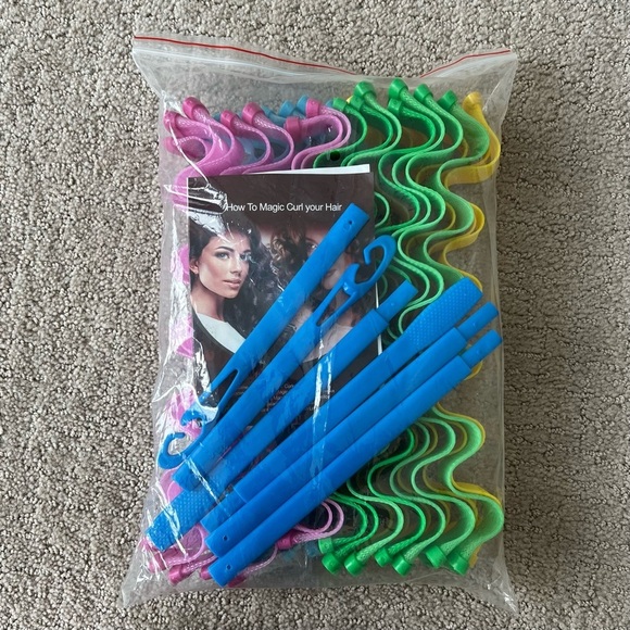 Other - Spiral No Heat Heatless Hair Wave Curlers Kit - 28 count